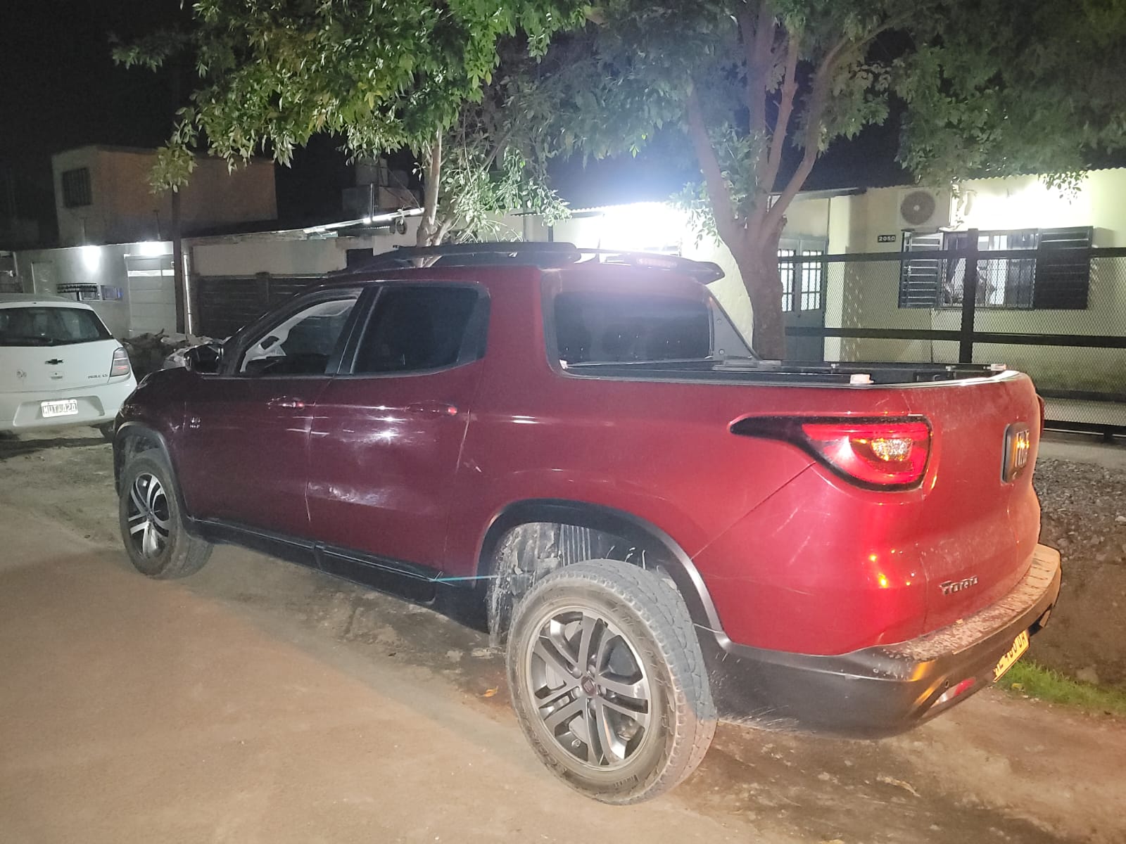 Una persecución policial terminó con el secuestro de un vehículo involucrado en escruches en Funes